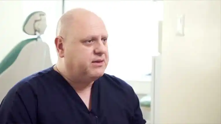 Tooth Extractions and Missing Teeth Replacement